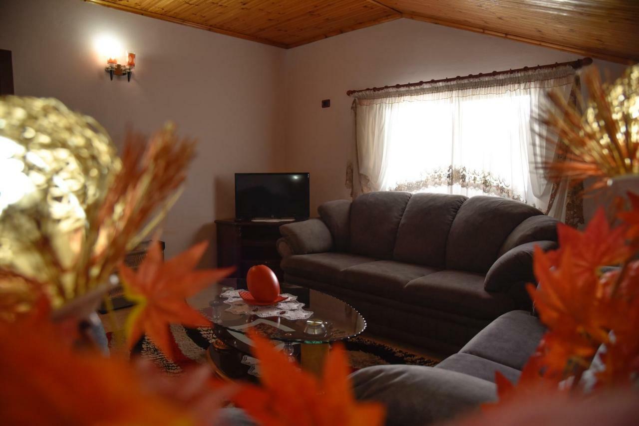 Villa Garden Shkodra Ngoại thất bức ảnh
