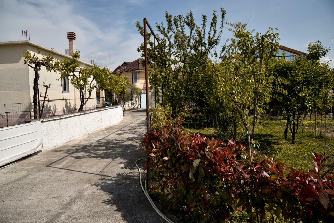 Villa Garden Shkodra Ngoại thất bức ảnh